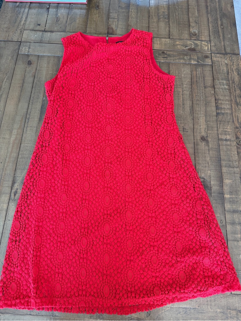 Zac & Rachel Red Sleeveless Lace Shift Dress